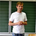 autor12-06-01-01